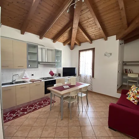 La Mansarda Lägenhet Cerea