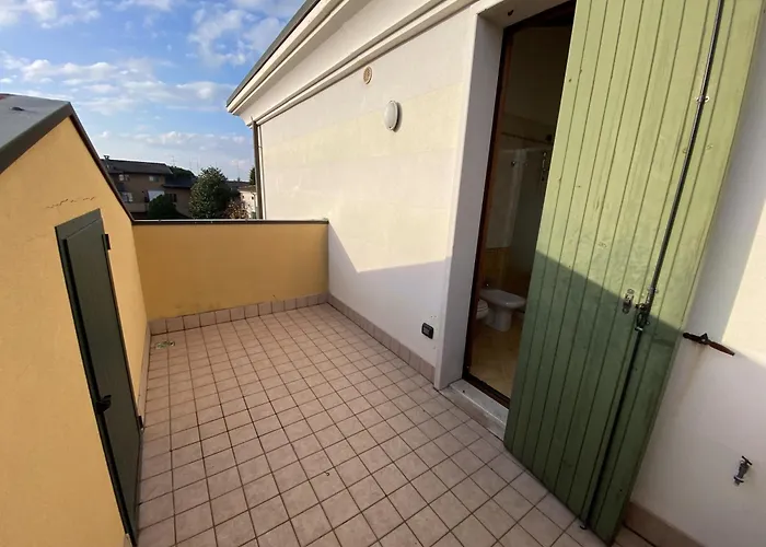 La Mansarda Apartment *